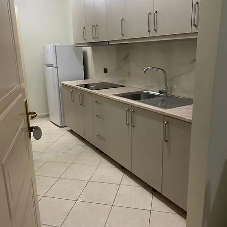 Lejlighed Aldesa Golem (Tirana)