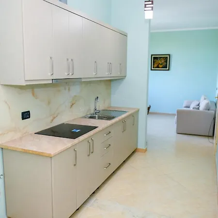 Aldesa Apartment *
