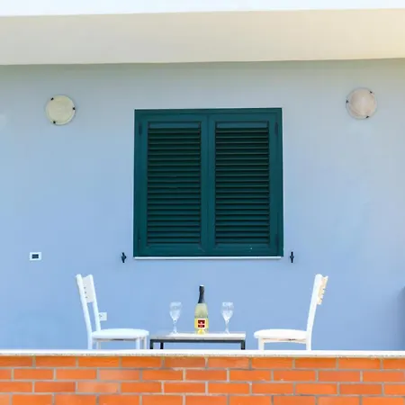 Aldesa Apartment *