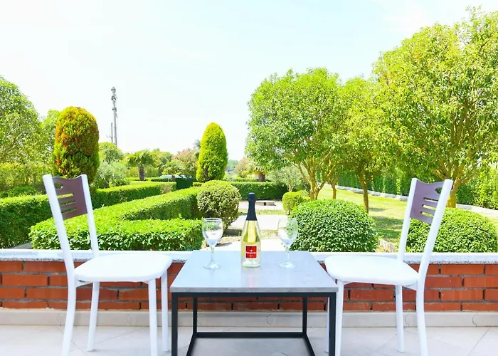 Apartment Aldesa Golem (Tirana)