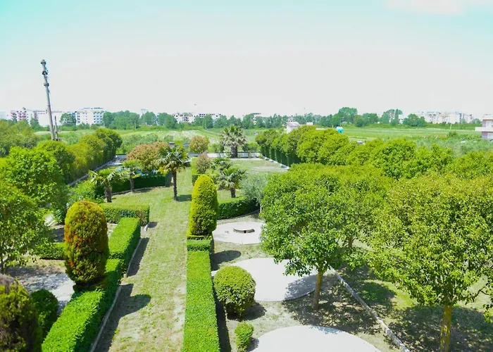 Aldesa Golem (Tirana)